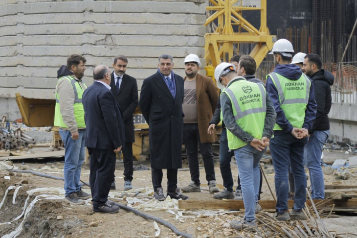 Milletvekili Erol Gazi Mesleki ve Teknik Anadolu Lisesi'nin inşaatını gezdi 