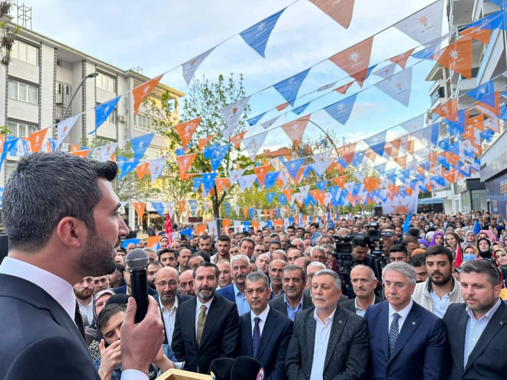 Ak Parti Elazığ Milletvekili Adayı Öz: Milletimiz, Hdp ile kapalı kapılar ardında pazarlık içinde olanlara sandıkta gereken cevabı verecektir