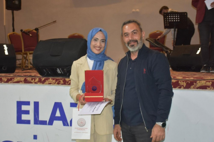 Elazığ'da ses yarışması il finali gerçekleştirildi 