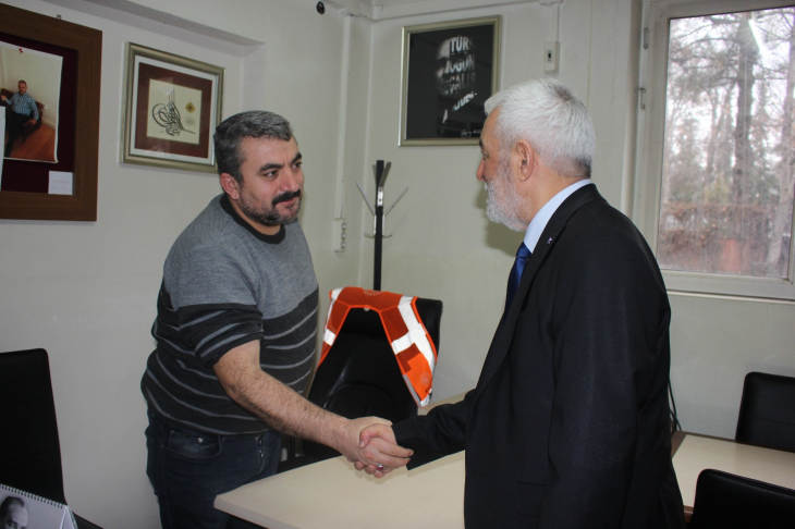MHP Elazığ Belediye Başkan Adayı Doç. Dr. Aygen ziyaretlerine devam ediyor