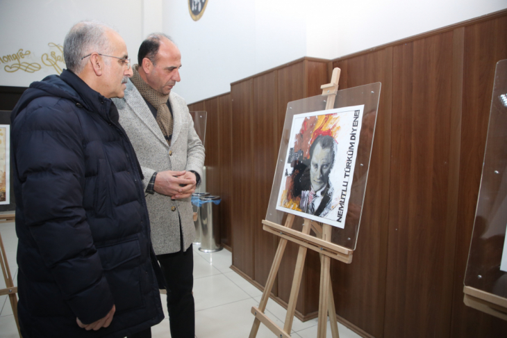 100. Yılın İzinde: Atatürk sergisi ziyarete açıldı